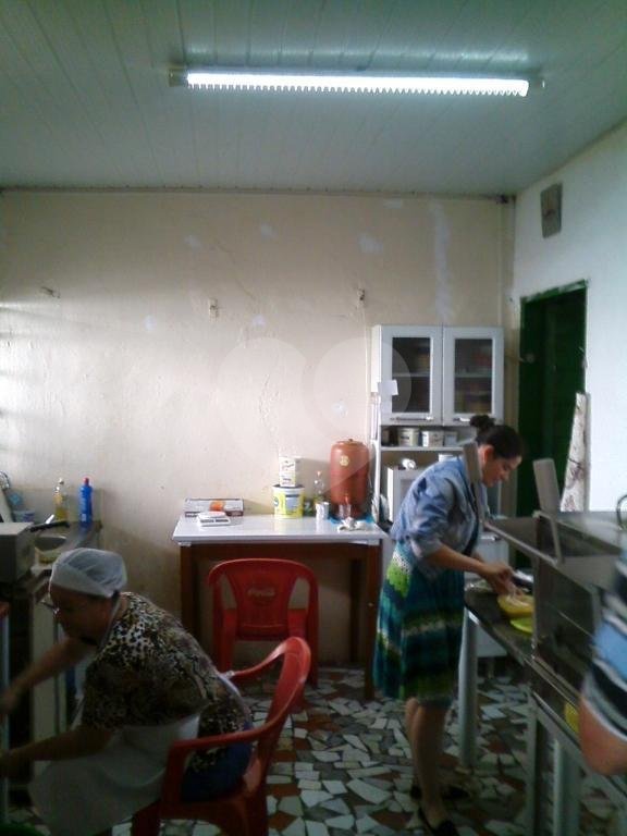 Prédio à venda com 1 quarto em Vila Haro, Sorocaba, SP