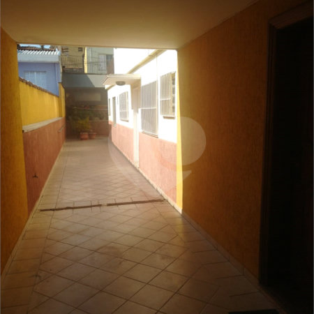 Casa à venda com 4 quartos, sendo 1 suíte,  em Vila Gustavo, São Paulo, SP