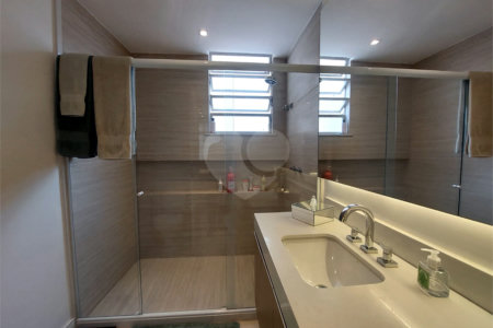 Apartamento à venda com 3 quartos, sendo 2 suítes, em Tijuca, Rio de Janeiro, RJ