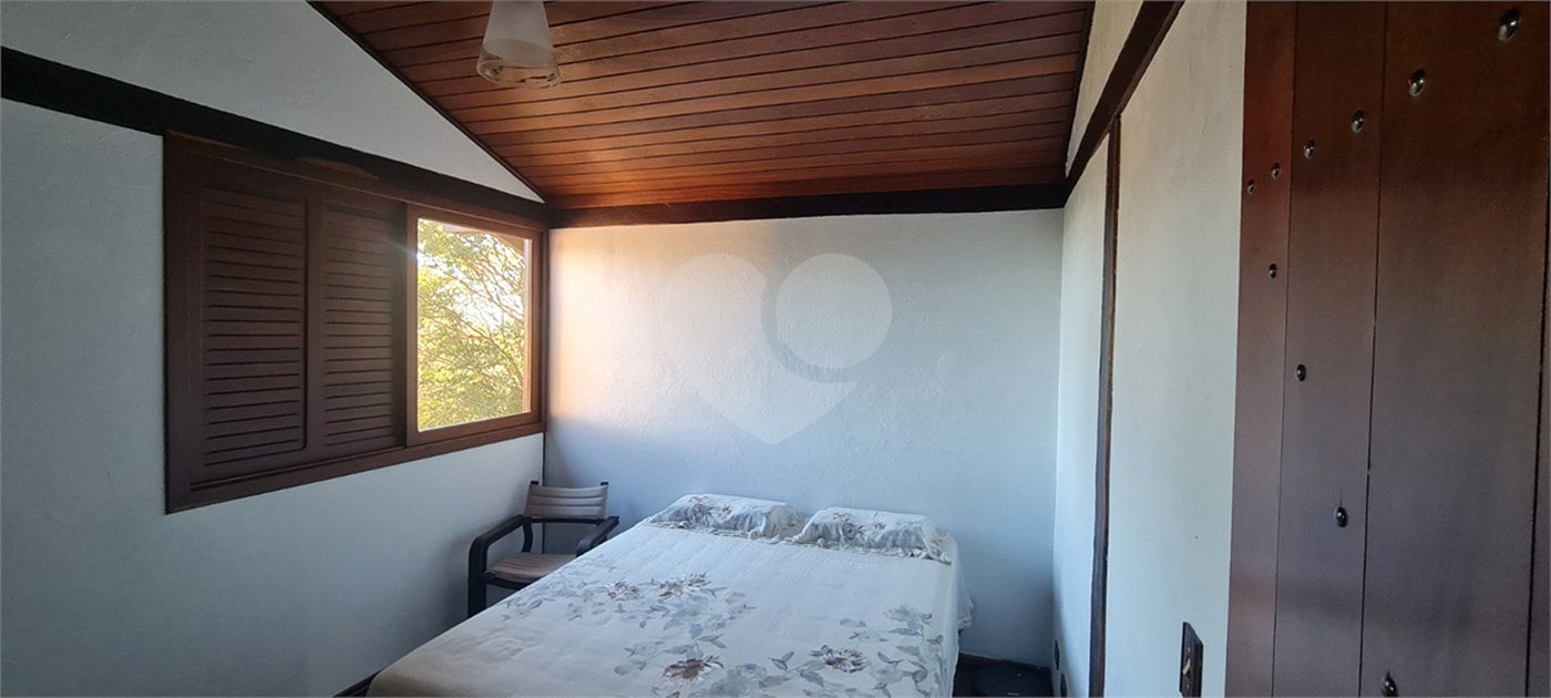 Casa à venda com 4 suítes em Serra da Cantareira, Mairiporã, SP