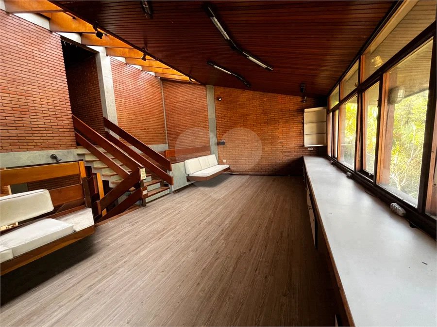 Sobrado à venda com 3 quartos, sendo 1 suíte, em Rolinópolis, São Paulo, SP