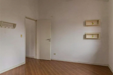 Casa à venda com 3 suítes em Vila Morse, São Paulo, SP