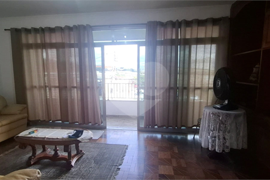 Casa à venda com 4 quartos, sendo 3 suítes, no Brasilândia, São Paulo, SP