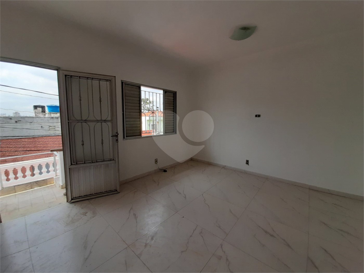 Sobrado à venda com 5 quartos, sendo 2 suítes, em Jardim Japão, São Paulo, SP