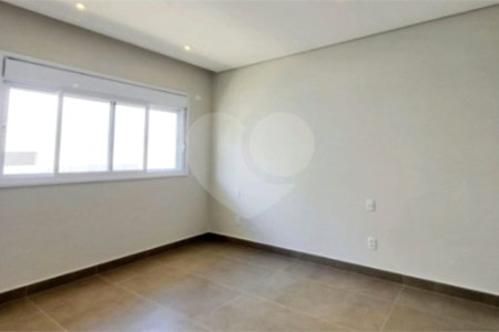 Casa à venda com 4 suítes no condomínio Residencial Fazenda São José, Salto de Pirapora - SP