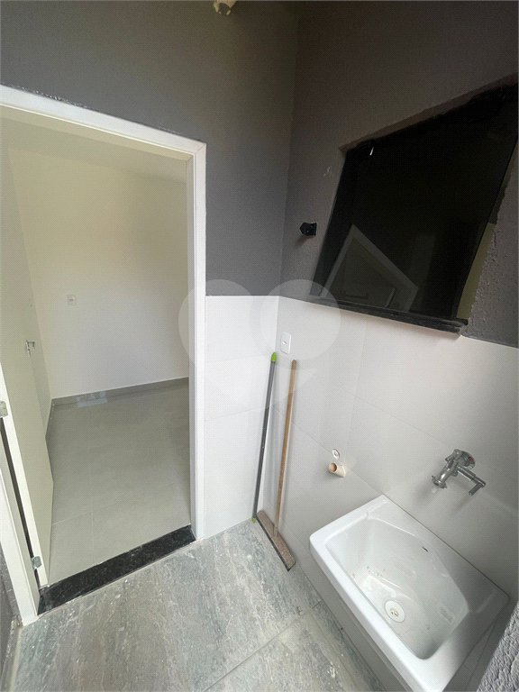 Casa à venda com 2 quartos, sendo 1 suíte, no condomínio Parque Guará, Rio de Janeiro - RJ