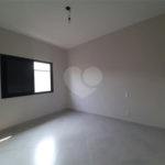Casa à venda com 3 quartos, sendo 1 suíte, em Residencial/Comercial, Vinhedo, SP