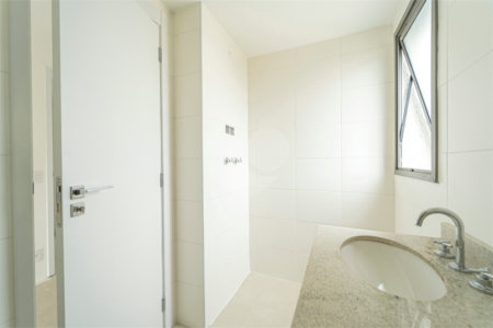 Apartamento à venda com 3 suítes em Vila Mascote, São Paulo, SP