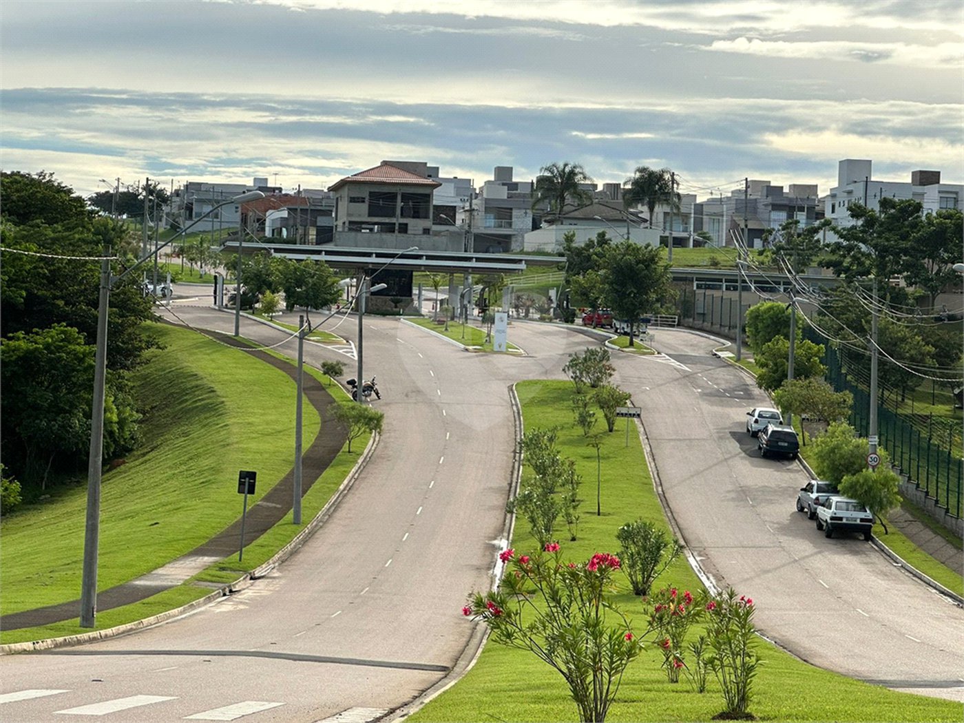 Terreno à venda no condomínio Residencial Central Parque, Salto - SP