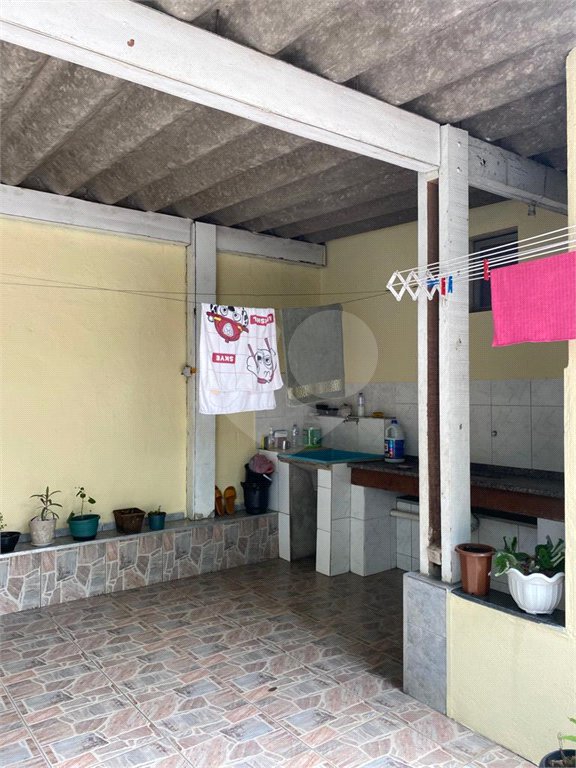 Casa à venda com 2 quartos, sendo 1 suíte,  em Vila Nova Bonsucesso, Guarulhos, SP