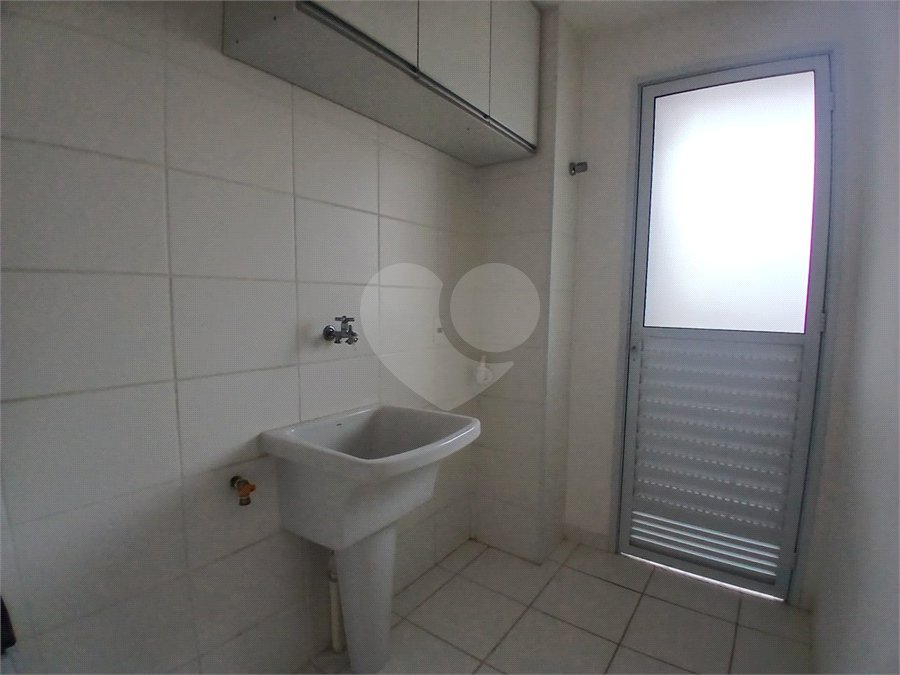 Apartamento à venda com 2 quartos, sendo 1 suíte, em Chácaras Manão, Mairinque, SP