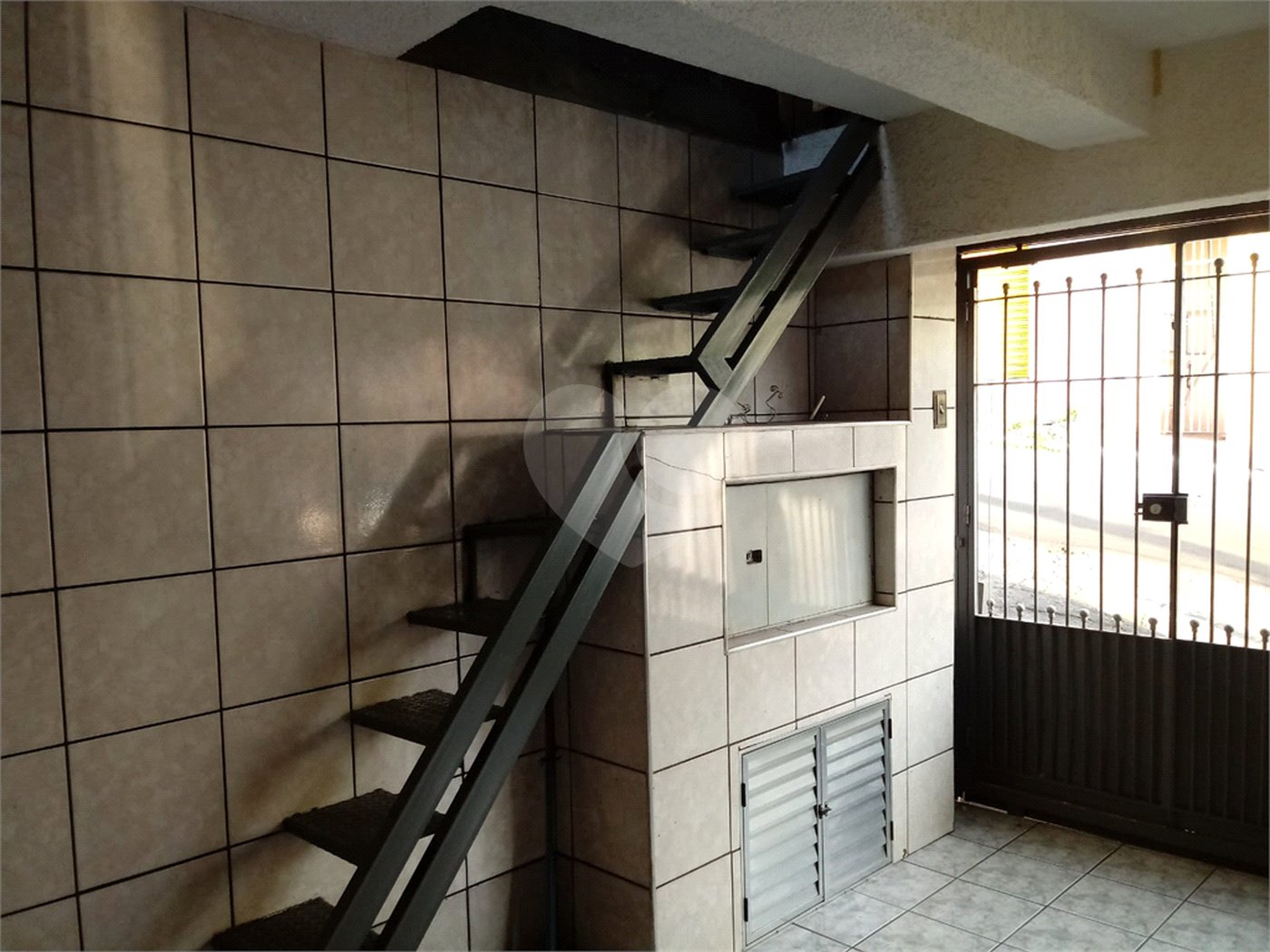 Sobrado à venda com 3 quartos no Brasilândia, São Paulo, SP