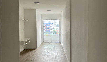 Apartamento à venda ou para alugar com 2 quartos, sendo 1 suíte, em Vila Assunção, Santo André, SP