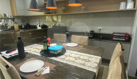 Casa à venda com 4 suítes no condomínio Vale da Santa Fé, Vinhedo - SP
