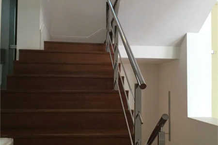 Sobrado à venda ou para alugar com 7 quartos, sendo 4 suítes, em Cidade Jardim, São Paulo, SP