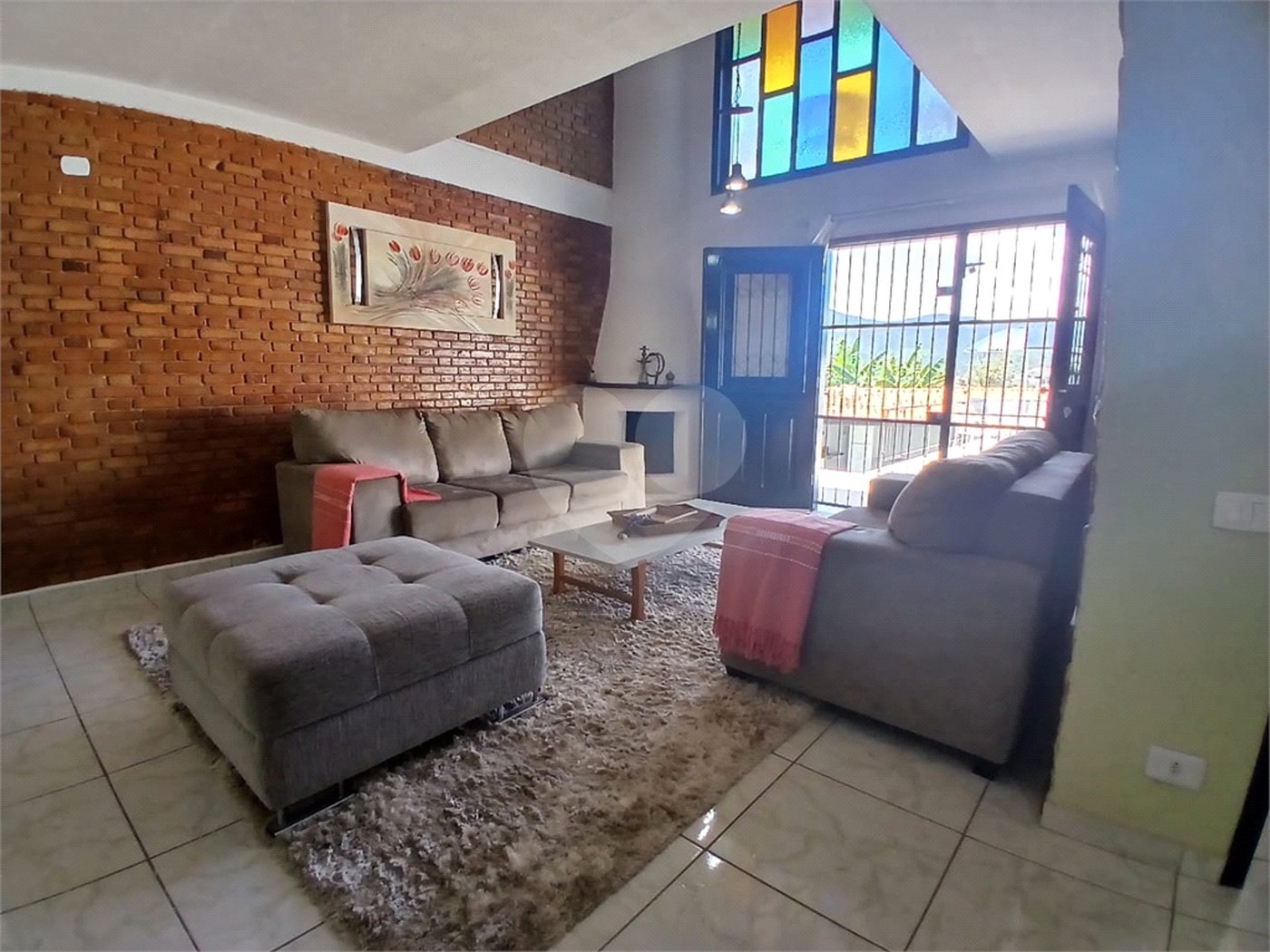 Casa à venda com 3 quartos, sendo 1 suíte,  em Recreio Maristela, Atibaia, SP