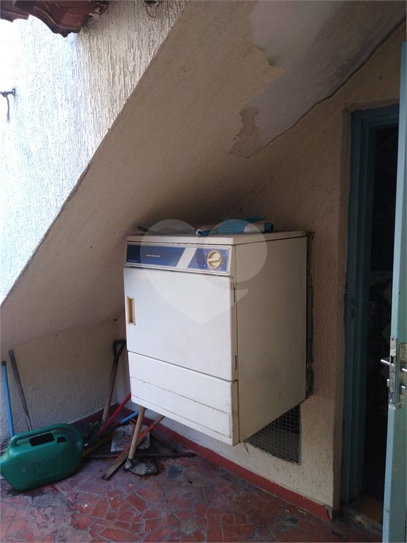 Sobrado à venda com 4 quartos, sendo 3 suítes,  em Vila Monumento, São Paulo, SP