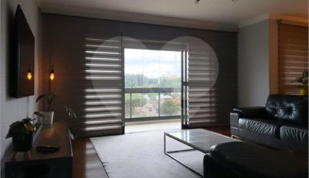 Apartamento à venda com 4 quartos, sendo 1 suíte,  em Vila Monumento, São Paulo, SP