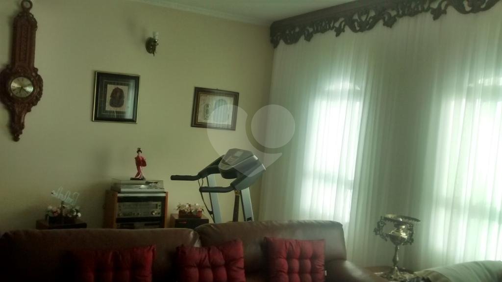 Casa à venda com 4 quartos, sendo 2 suítes,  em Vila Guilherme, São Paulo, SP