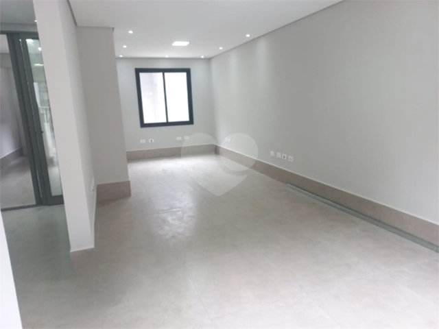 Sobrado para alugar com 3 quartos em Santana, São Paulo, SP