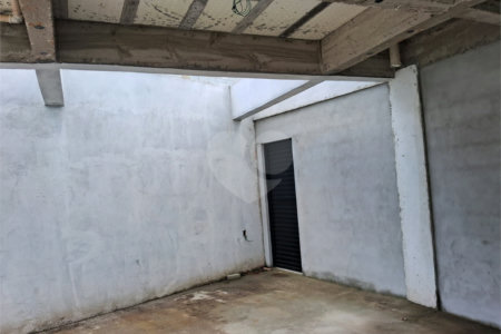 Casa à venda com 3 quartos, sendo 1 suíte, no condomínio Mosaico da Serra, Mogi das Cruzes - SP