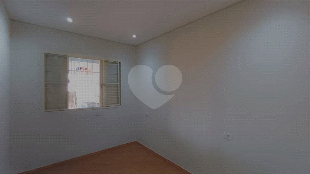 Sobrado à venda com 3 quartos em Bonfim, Osasco, SP