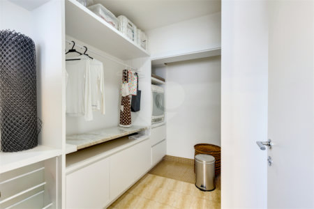 Apartamento à venda com 3 quartos, sendo 1 suíte, em Granja Julieta, São Paulo, SP