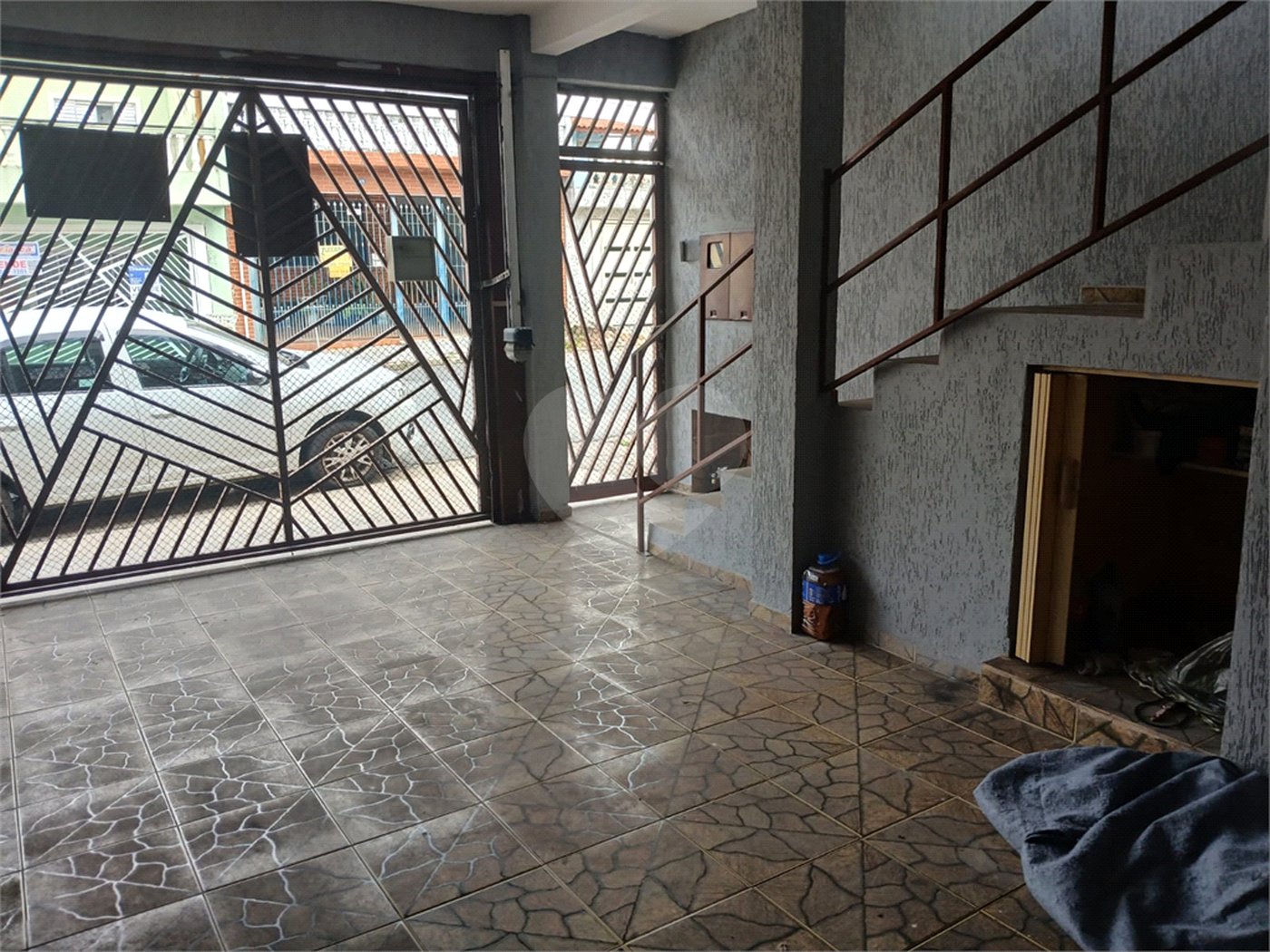 Casa à venda com 4 quartos, sendo 1 suíte, em Jardim Rosa de Franca, Guarulhos, SP