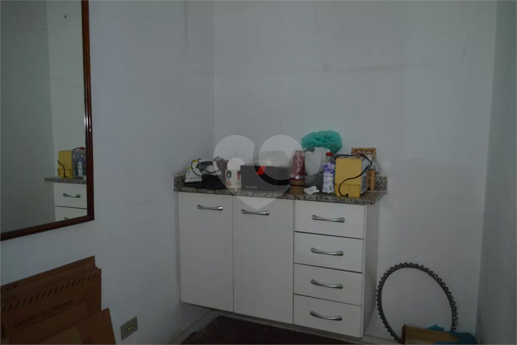 Apartamento à venda com 3 quartos, sendo 1 suíte,  em Vila Mariana, São Paulo, SP