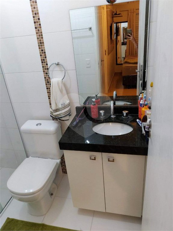 Casa à venda com 2 suítes no condomínio Residencial Matos, São Paulo - SP