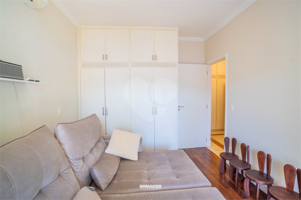 Casa à venda com 3 quartos, sendo 1 suíte,  no condomínio Vinhas da Vista Alegre - Lado Sede, Vinhedo - SP