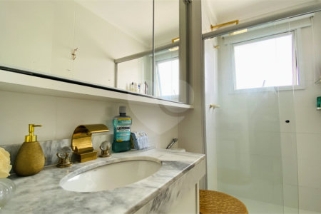 Apartamento à venda com 3 quartos, sendo 1 suíte, no Centro, São Bernardo do Campo, SP