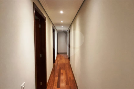 Apartamento à venda com 4 quartos, sendo 3 suítes, em Santana, São Paulo, SP