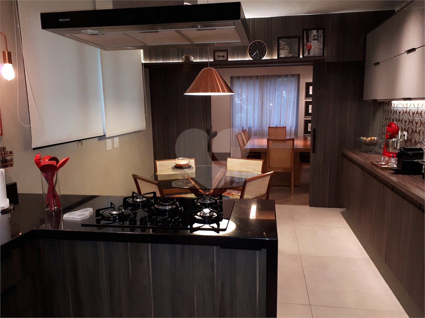 Apartamento à venda com 4 quartos, sendo 3 suítes, em Campo Belo, São Paulo, SP