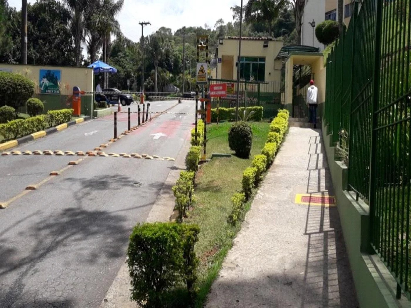 Apartamento à venda com 2 quartos em Jardim Caiapiá, Cotia, SP
