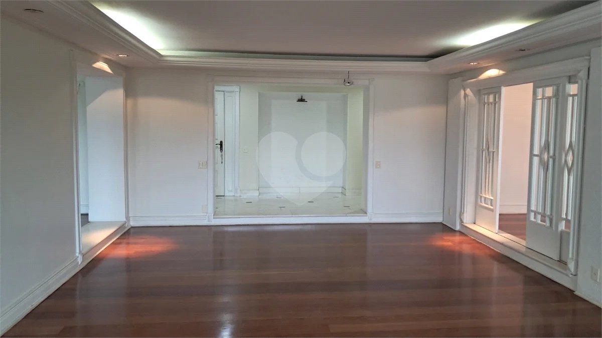 Apartamento à venda ou para alugar com 4 suítes em Santo Amaro, São Paulo, SP