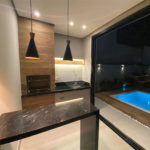 Casa à venda com 3 suítes no condomínio Terras da Estancia, Paulínia - SP