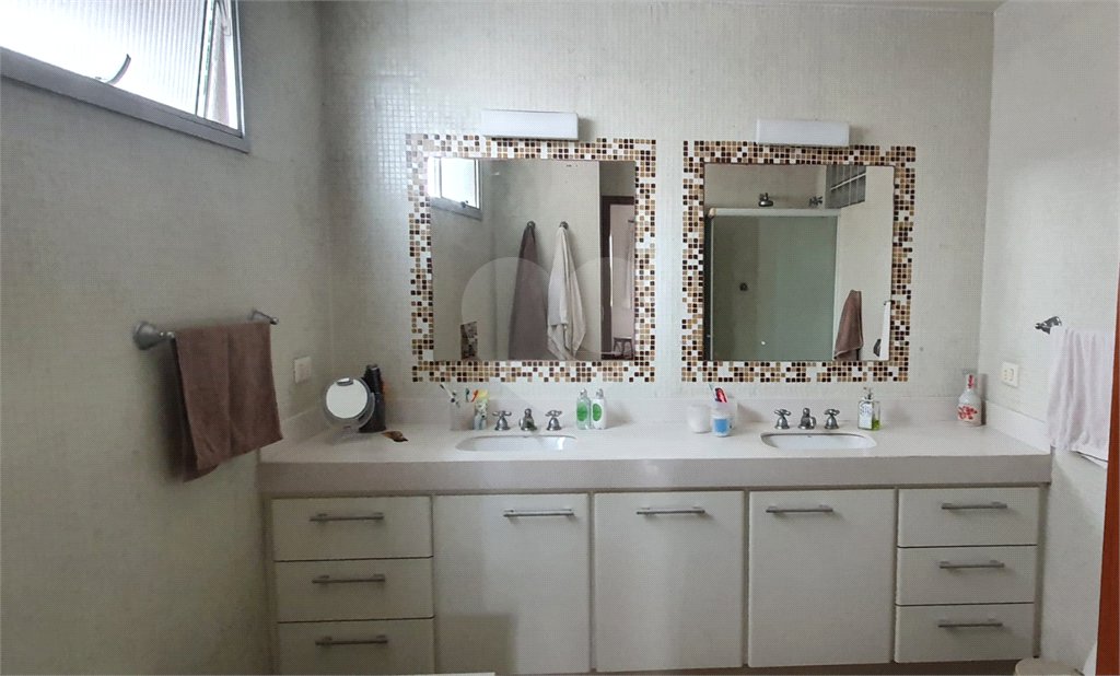 Apartamento à venda com 3 quartos, sendo 2 suítes, em Itaim Bibi, São Paulo, SP