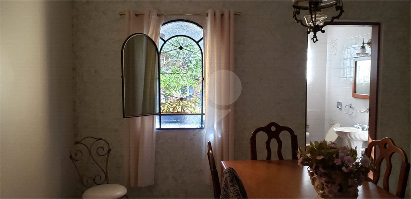 Sobrado à venda com 3 quartos, sendo 1 suíte, em Tremembé, São Paulo, SP