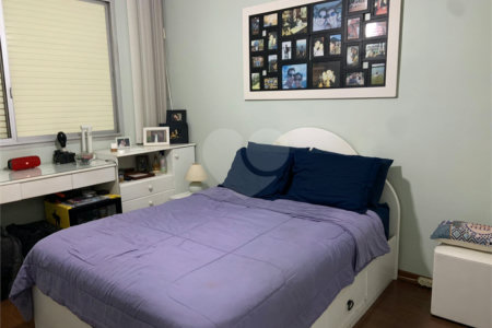 Apartamento à venda com 3 quartos em Bosque da Saúde, São Paulo, SP