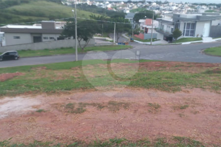 Terreno Exclusivo no Condomínio Santa Isabel 2 em Aclive