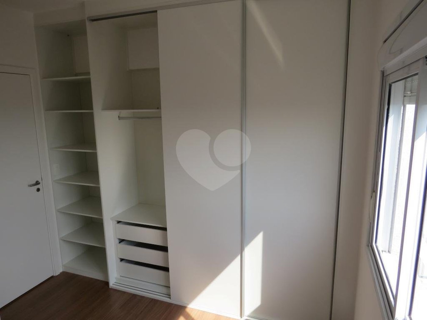 Apartamento à venda com 3 quartos, sendo 1 suíte, em Morumbi, São Paulo, SP