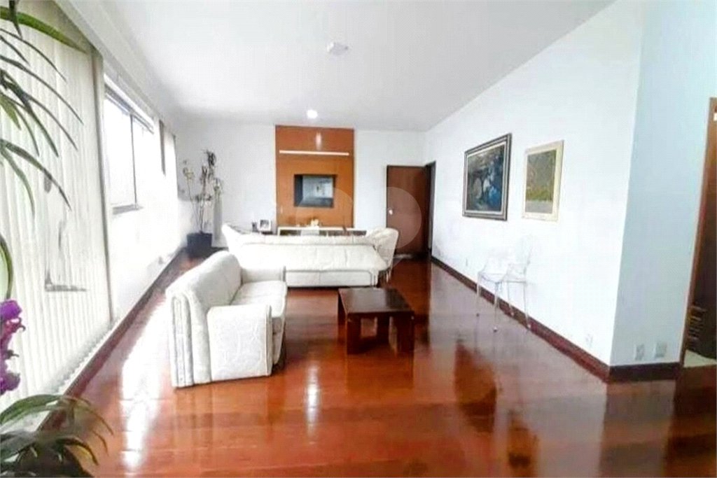 Apartamento à venda com 4 quartos, sendo 2 suítes,  em Tijuca, Rio de Janeiro, RJ
