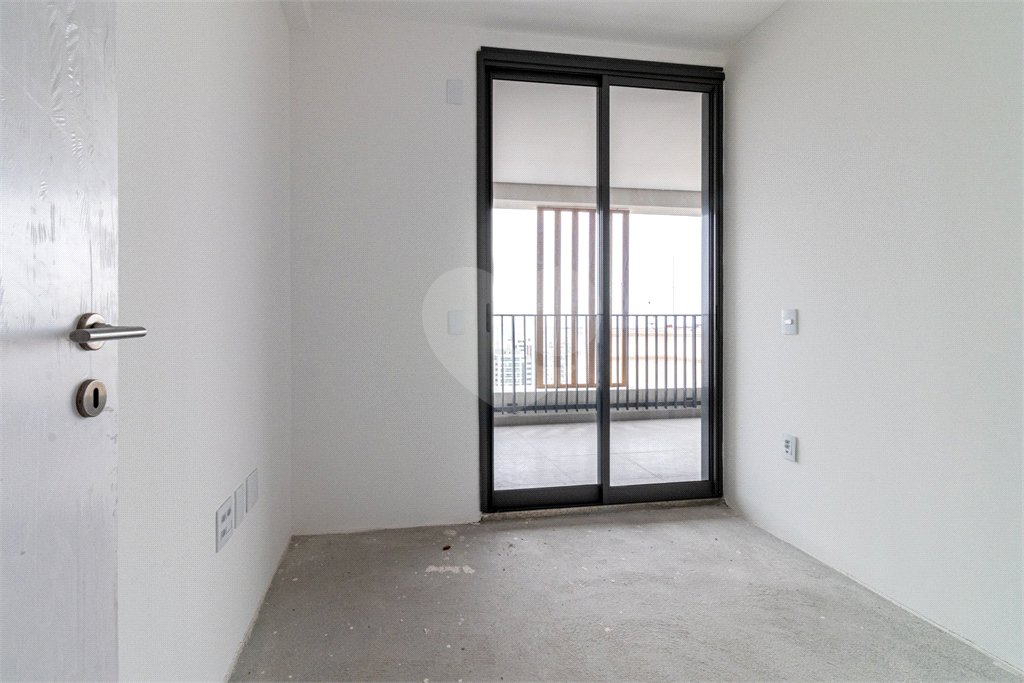 Apartamento à venda com 3 quartos, sendo 1 suíte, em Vila Mariana, São Paulo, SP
