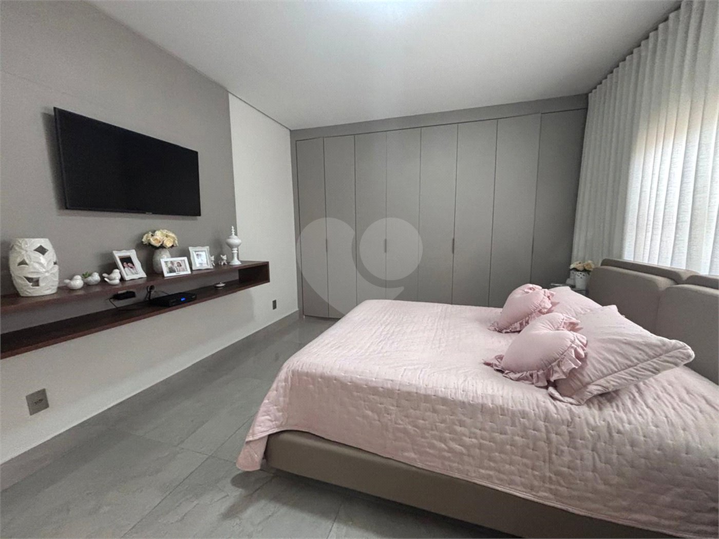 Casa à venda com 2 quartos, sendo 1 suíte, no condomínio Horizontes de Sorocaba, Sorocaba - SP