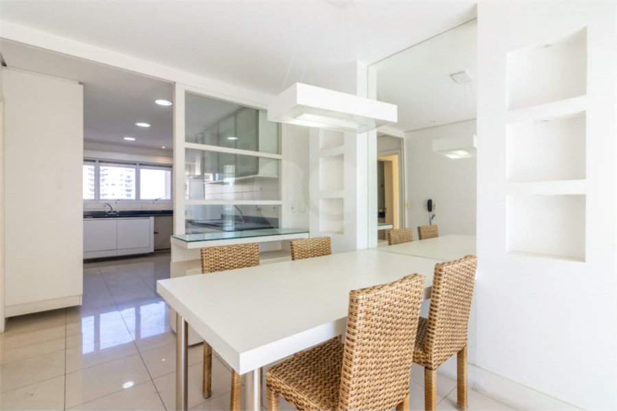 Vila Andrade / Jardim Sul - 4 dormitórios | 2 suítes | 3 vagas | depósito