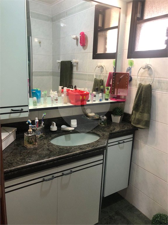 Apartamento na Região do Anália Franco Próximo ao Shopping com 3 Dormitórios sendo 1 Suíte e 2 Vagas de Garagem