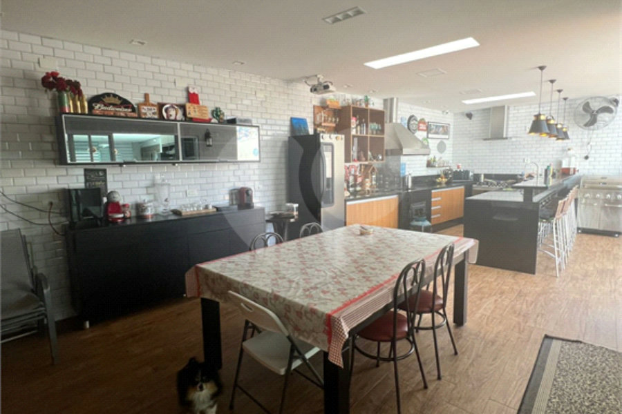 Casa à venda com 4 suítes no condomínio Residencial Jabuticabeiras, São Paulo - SP