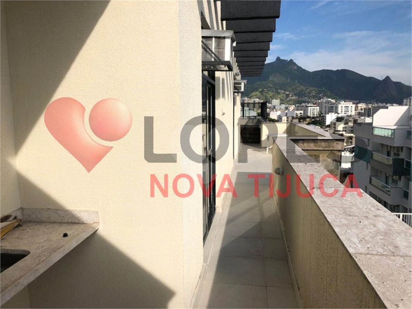 Cobertura à venda com 3 quartos, sendo 2 suítes, em Tijuca, Rio de Janeiro, RJ