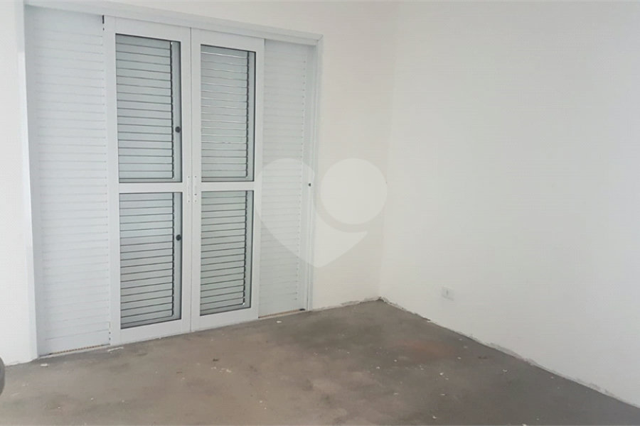 Casa à venda com 5 quartos, sendo 3 suítes,  em Serra da Cantareira, Mairiporã, SP
